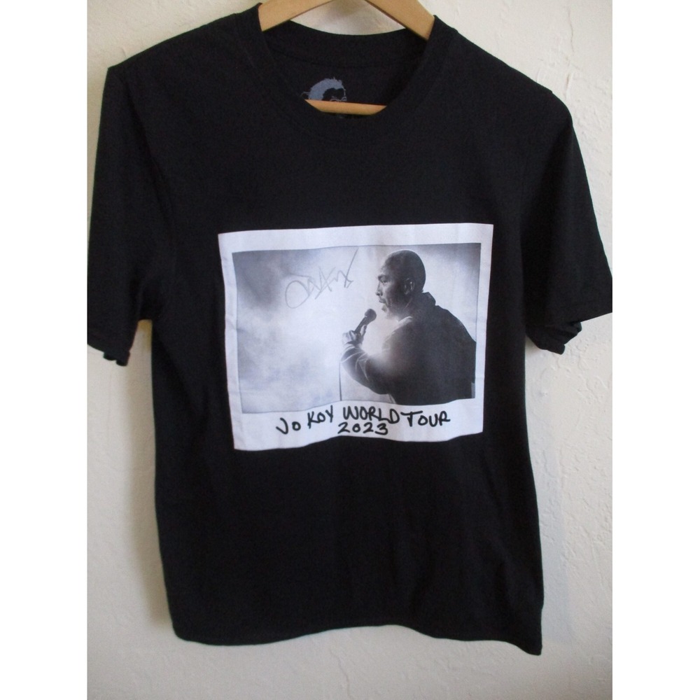 Jo Koy 2023 World Tour Concert Comedy Short Sleeve Size Medium M Signed